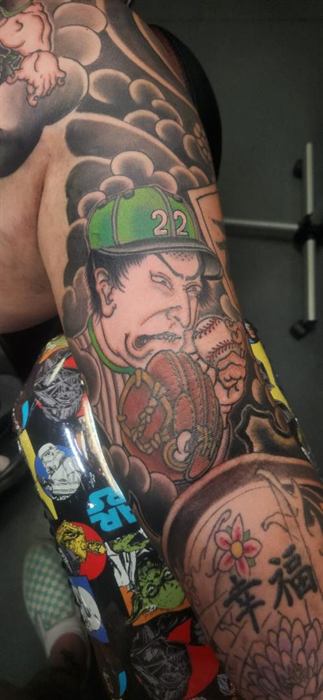Anime pirate crew sleeve in colour